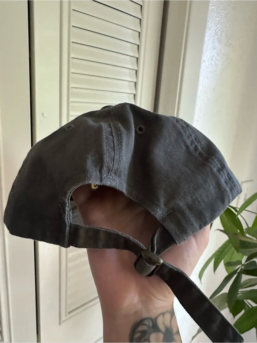 Cabelas Club Adjustable Cap Hat Gray Adult One Size Fits Most